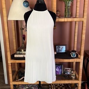 Beautiful White Pleated Hi-Lo Dress
